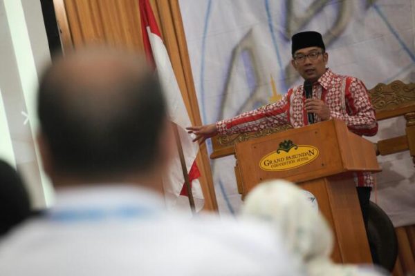 Wali Kota Bandung Ridwan Kamil saat Musda ASPPI Jabar, di Hotel Grand Pasundan Bandung, Minggu (9/4). by Humas Pemkot Bandung