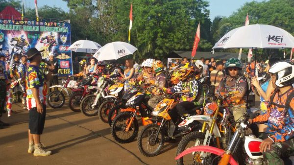 Trail Adventure di Cipatat KBB dibuka Pangdam III/Slw Mayjen TNI Herindra, Minggu (7/5). by Pendam Slw