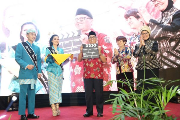 Wakil Wali Kota Bandung Oded M. Danial saat penganugerahan Bandung Documentary Film Festival #1 di Grand Ballroom Bidakara Savoy Homan, Kamis (31/8/17). by Humas Pemkot Bdg