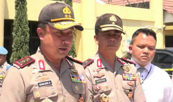 Kapolda Jabar Irjen Pol Agung Budi Maryoto saat ekspos di Mapolda Jabar, Selasa (12/9/17). by tam/bbcom